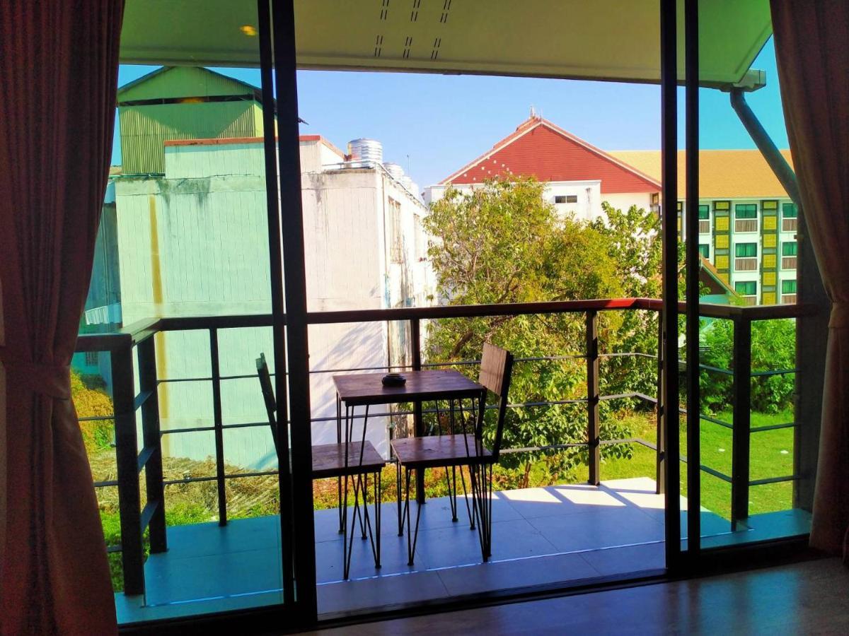 Hotel De Nara-Sha Extra Plus Chiang Mai Dış mekan fotoğraf